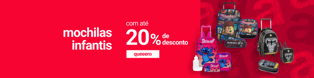 Marketing promocional das lojas americanas escrito "mochilas infantis com até 20% de desconto, 'queeero'" e imagem de mochilas como exemplo